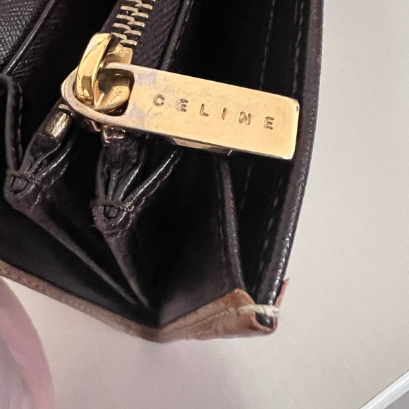 CELINE Long Wallet Macadam - Picture 7 of 13